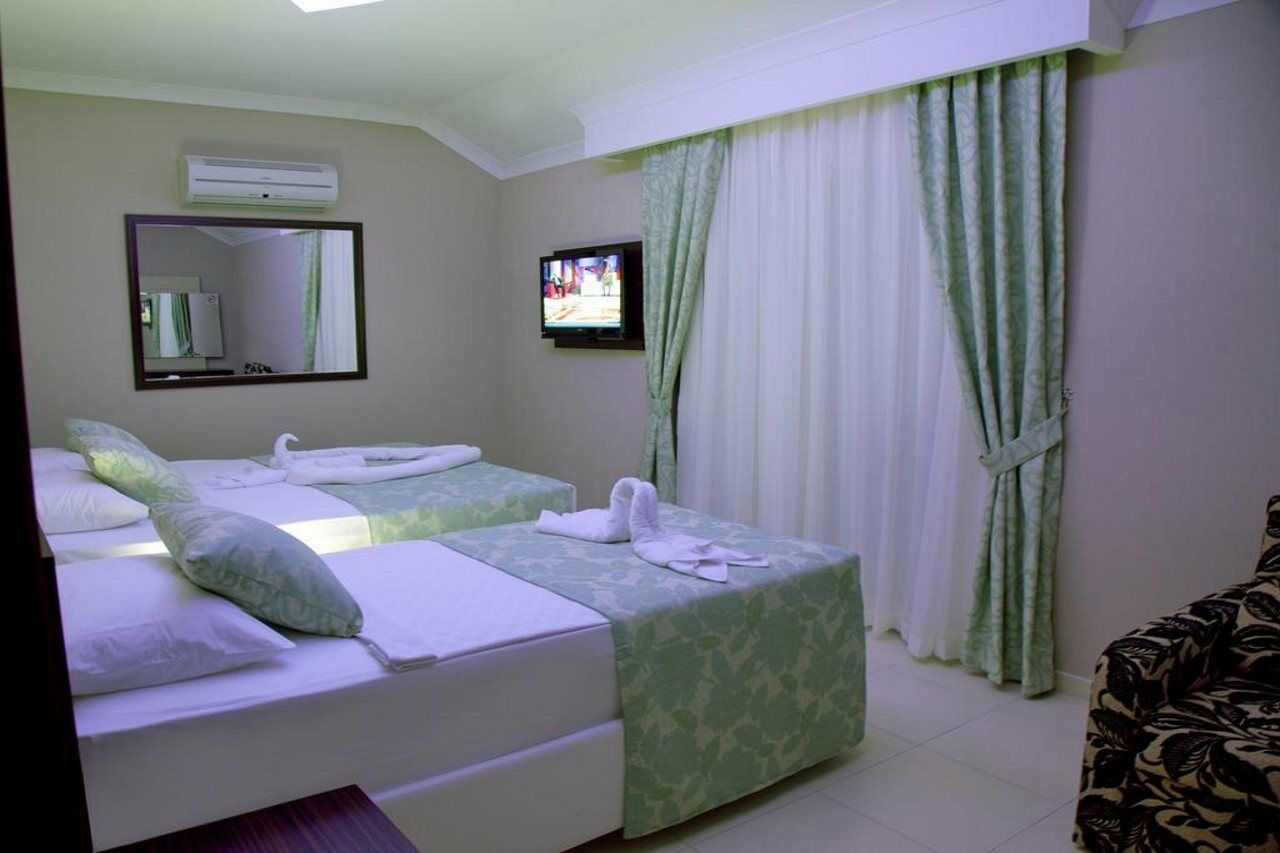 Konakli Nergis Hotel アランヤ エクステリア 写真
